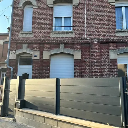 Holiday home Lamy Chauny